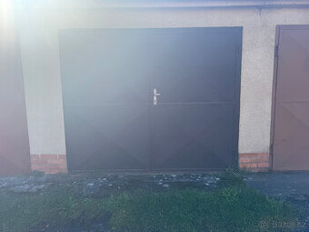 Pronajmu nebo prodám garáž v Jevíčku, u panelových domů