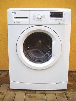 Úzká pračka BEKO
