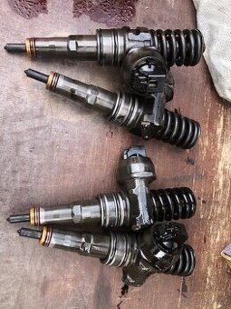 VSTŘIKOVAČE 1.9TDI 77kW BLS OCTAVIA II. FABIA SEAT VW AUDI