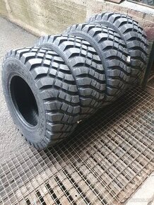 Pneu 10,0 / 75 - 15,3 Marcher  UNC-201