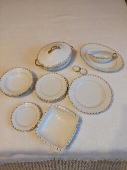 Jídelní souprava - servírovací sada