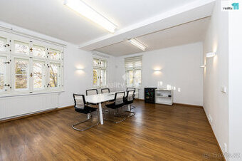 Pronájem kanceláří Praha - Podolí, Na Dolinách - 1