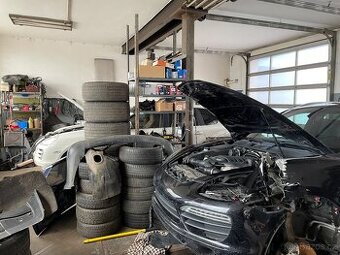 Automechanik - opravy + rozebírání vozů