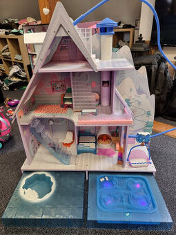 L.O.L. Surprise - Dům pro panenky a Horská chata