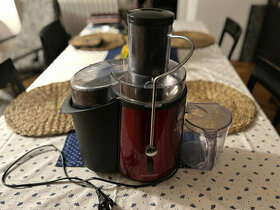 Odšťavňovač Concept