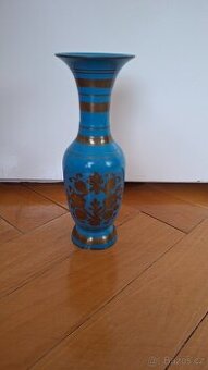 mosazná malovaná váza