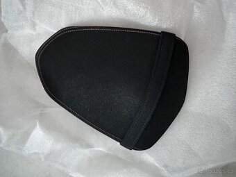 KTM Super Duke R 1290 - sedlo spolujezdce