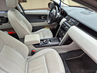 Land Rover-Discovery sport