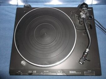 Gramofon TECHNICS SL-D3 s novou přenoskou