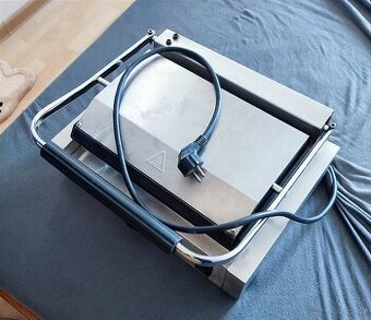 Elektrický kontaktní gril Horeca Select GPG 1001