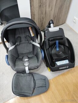 Autosedačka Maxi Cosi vajíčko včetně základny