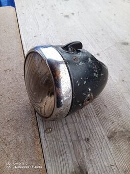 Manet 90 přední světlo