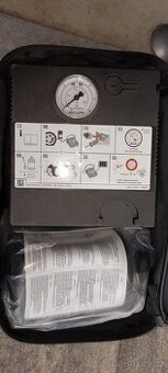 Kompresor do auta + opravná sada na auto