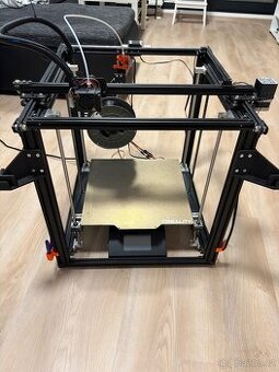 Creality Ender 5 Plus – funkční, úpravy, příslušenství