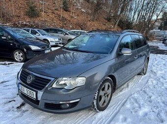 Volkswagen Passat Combi 2.0 TDI 103kW STK 9/27 klima tažné