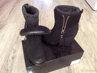 Dámské kotníčkové boty, vel.38.