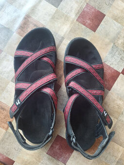 Dámské sandále Hannah vel. 40