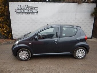 TOYOTA Aygo 1.0i, KLIMA - 1