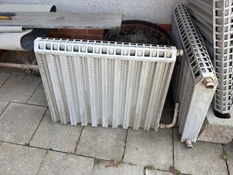 Radiátory 70 cm