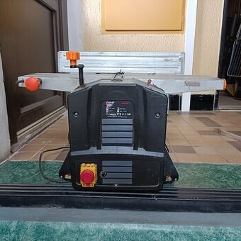 prodám protahovačku s hoblovkou