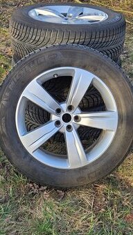 Alu Land Rover Velar 5x108 r19 s pneu 80% vhodných