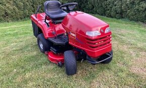 Zahradní Traktor - TORO DH220