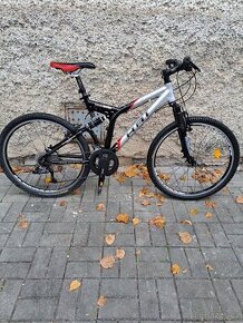 Celoodpružené horské kolo