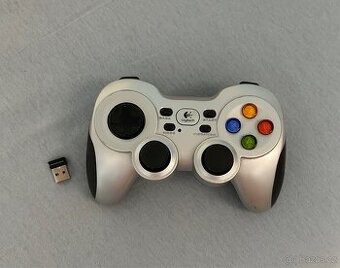 Gamepad Logitech F710