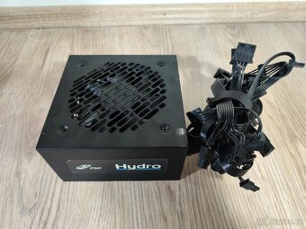 500w, napájecí zdroj, 80+bronz, 2X 6+2pin GPU