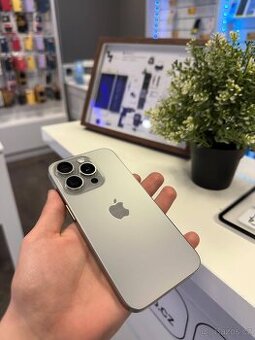 iPhone 15 Pro Max 256GB Přírodní titan Záruka