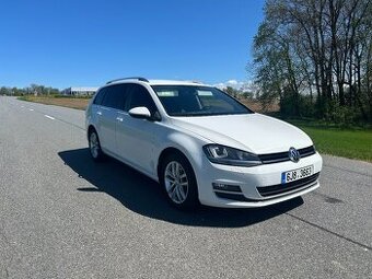 VW Golf 7 Combi 2.0 TDi 110kw HIGHLINE manual ČR původ tažné