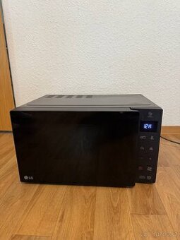 LG MH6535GIS mikrovlnná trouba