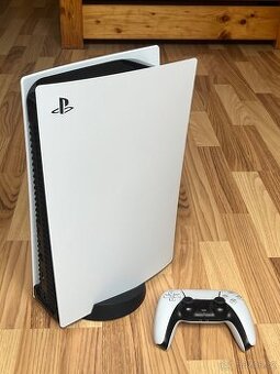 PlayStation 5 (PS5)
