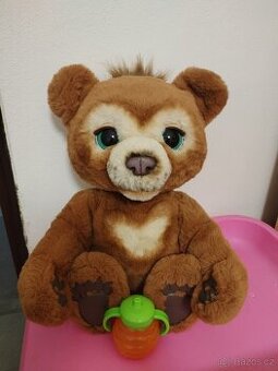 Interaktivní medvěd Cubby Hasbro - 1