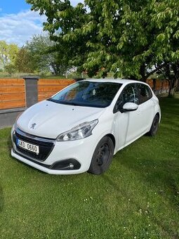 Peugeot 208 1.2 PureTech, 2016, 139 000 km, 1. majitel, 2 sa