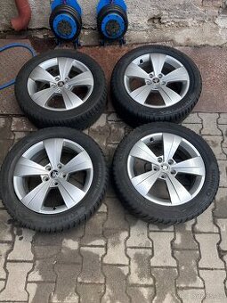 Zimní sada alu kol Škoda Triton 17" na Superb III 215/55 R1