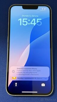 iPhone 13 256GB White, krásný stav s krabičkou