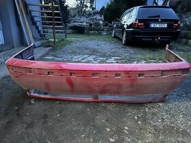 BMW E36 zadní nárazník