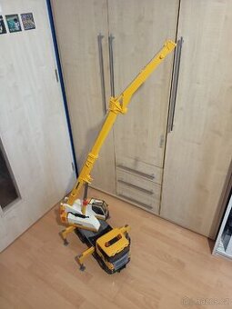 Bruder autojeřáb scania liebherr