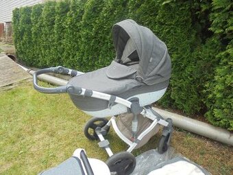 Kočárek JUNAMA impulse s bohatou dovýbavou po 1 dítěti