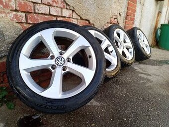 Alu VW Brooklyn 17" 5x112 letni pneu 225/45