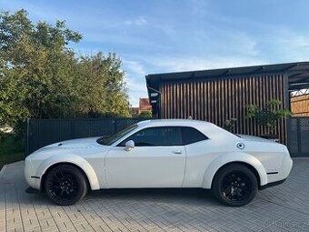 Dodge CHALLENGER WIDE BODY PERFORMANCE