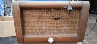 Tesla repro bedna