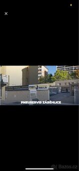 Brigáda v Pneuservisu