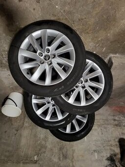 Alu kola Škoda,Stratos 215/55 R17