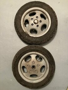 Kola  a Piaggio Vespa ET4