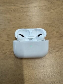 AirPods Pro - polofunkční
