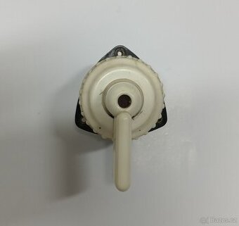 Přepínač směrovek V3S, Zetor, Tatra