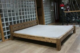 IHNED, nová postel z trámů 180 x 200 rošt masiv