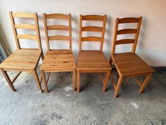 Jídelní stůl + 4 židle IKEA